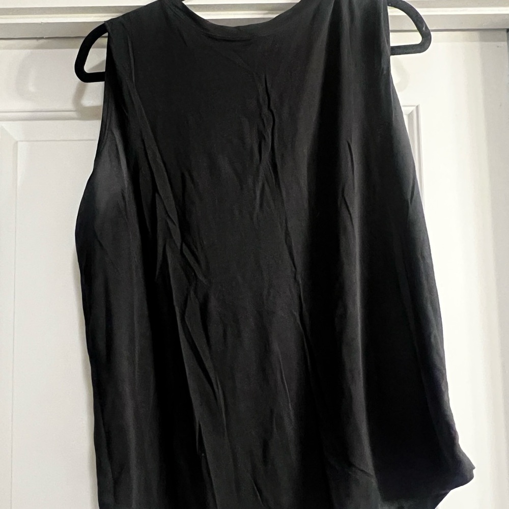 Lululemon  Sleeveless black Active Top